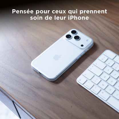 Coque PHANTOM ultra-fine pour iPhone 17 - Transparente & ne jaunit pas