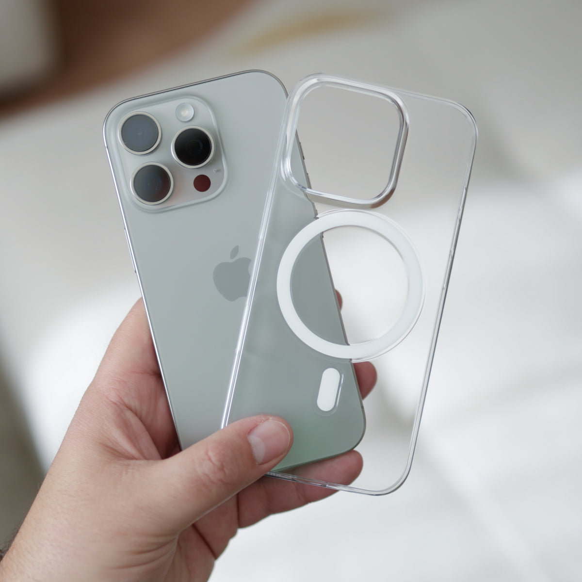 Coque PHANTOM S pour iPhone 16, Plus, Pro, Pro Max de ShopSystem - Transparente et ultra fine
